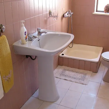 Vivenda Os Silvas Guest house *