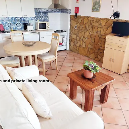 Vivenda Os Silvas Guest house *